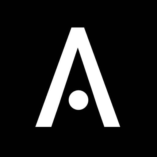 Hinako Tsutsumi portrait